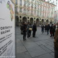 Autoritratto di Kalongo in piazza Palazzo di Città