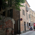 Incendio in un alloggio Atc in via Bellezia