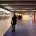 La biblioteca Geisser riapre al pubblico tra arte contemporanea e fotografia