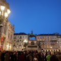 Un momento dell'inaugurazione di Luci d'Artista in piazza Carlo Alberto
