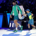 L'ingresso in campo di Novak Djokovic