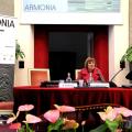 Presentata “Armonia”, la card che avvicina alla musica classica