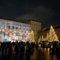 Il boschetto di Natale e il videomapping "Sette storie di Natale di Gianni Rodari"