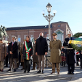 La consigliera Amalia Santiangeli (con la fascia tricolore) ha rappresentato la Città nel corso della cerimonia, Con lei, l’assessore regionale Maurizio Marrone, già consigliere in Sala Rossa