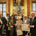 La consegna delle onorificenze concesse con decreto del Presidente della Repubblica in memoria delle vittime delle foibe, dell’esodo dei cittadini italiani dall’Istria da Fiume e dalla Dalmazia