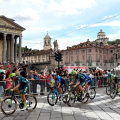 Il Giro in piazza Gran Madre
