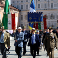 In piazza Castello la cerimonia dell’Alza Bandiera