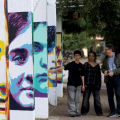 ‘Io Sono Te’, opera di pittura acrilica sui pilastri presenti nel parco realizzata dagli studenti