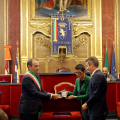 Palazzo Civico, Sala Rossa: Cerimonia di conferimento del Sigillo Civico a Christian Greco