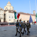 Cerimonia Alzabandiera - Piazza Castello