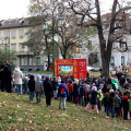 Torino, splende il Natale: il Presepe di Luzzati e il Teatrino di Natale animano Piazza Cavour