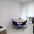 Una delle stanze dell'housing sociale di via Fiesole