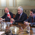 Il Console Generale della Repubblica Austriaca Wolfgang Lukas Strohmayer con il Console Commerciale della Repubblica d’Austria a Milano Christoph Plank e il Console Onorario d’Austria a Torino Massimo Demaria