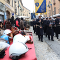 La Banda della Polizia Municipale apre il corteo di Carnevale tra le vie del Balon