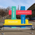 Torino Capitale Europea del Turismo Intelligente - la scultura simbolo in piazza Carlo Felice