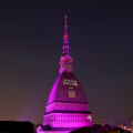 Sulla Mole Antonelliana la campagna ‘I AM/IO SONO’ per la parità di genere