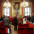 Un momento della cerimonia di consegna del sigillo civico a Hassan Khorzom e Mina Sharifi nella Sala Rossa di Palazzo Civico