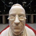 La statua commemorativa del Conte Camillo Benso di Cavour