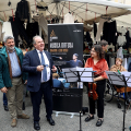 l’Assessore al Commercio Paolo Chiavarino e il Presidente della Circoscrizione 2 Luca Rolandi al Mercato di corso Sebastopoli