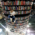 Salone Internazionale del Libro di Torino, si chiude la 37esima edizione con numeri da record
