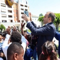 Il Sindaco Lo Russo e l'Assessore Tresso con i bambini delle scuole del quartiere