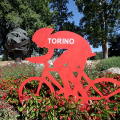 La Città si veste di rosso in attesa della Vuelta
