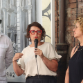 L'assessora Carlotta Salerno interviene all'inaugurazione di Arte in Transito