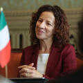 Roxana Minzatu