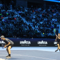 Harri Heliövaara e Henry Patten in azione nella finale di doppio