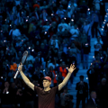 Sinner trionfa alle Finals di Torino: superato Alcaraz 7-6, 7-5 nella finale più attesa