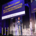 Il sindaco Stefano Lo Russo sul palco delle OGR