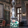 Il trofeo della Frecciarossa Final Eight a Palazzo Civico