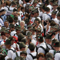 Alpini a naso insù