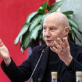 Walter Guadagnini, direttore artistico di Exposed