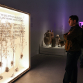 Gaza, memoria e futuro: alla Fondazione Merz una mostra tra archeologia e arte contemporanea