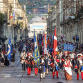 Il Corteo storico sfila nel centro di Torino per la vigilia di San Giovanni.