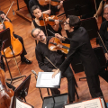 L'Orchestra Sinfonica Nazionale della Rai diretta dal maestro Riccardo Bisatti durante il concerto dedicato ai festeggiamenti di San Giovanni.