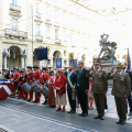 Piazza Palazzo di Città: Guardia d’Onore del Gruppo Storico Pietro Micca al Palazzo di Città e onori al monumento al Principe Eugenio