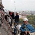 La squadra degli addetti al lavoro in fune Renzo Luzi, Gianni Rinaldi, Filippo Ciquera, Jvan Negro, fotografati dal collega Maurizio Puato.