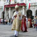 Il corteo storico in piazza Palazzo di Città