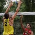 Il beach volley ai giardini Ginzburg