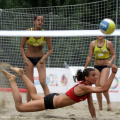 Il beach volley ai giardini Ginzburg