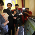 L\'Assessore Gallo mostra i servizi online del sito del Comune di Torino