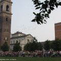 Il numeroso pubblico assiste alla rievocazione della battaglia del 7 settembre 1706