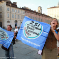 Un momento della protesta del Comitato acqua bene comune