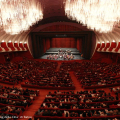 Il Teatro Regio pochi istanti prima della Sinfonia n.1