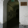 L\'ingresso della sezione femminile