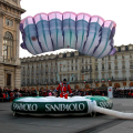 Lo spettacolo in piazza Castello