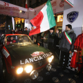 Stefano Gallo da il via alla prima concorrente del Rallye Montecarlo Historique