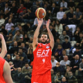 Antonis Fotsis, Milano, al tiro da 3